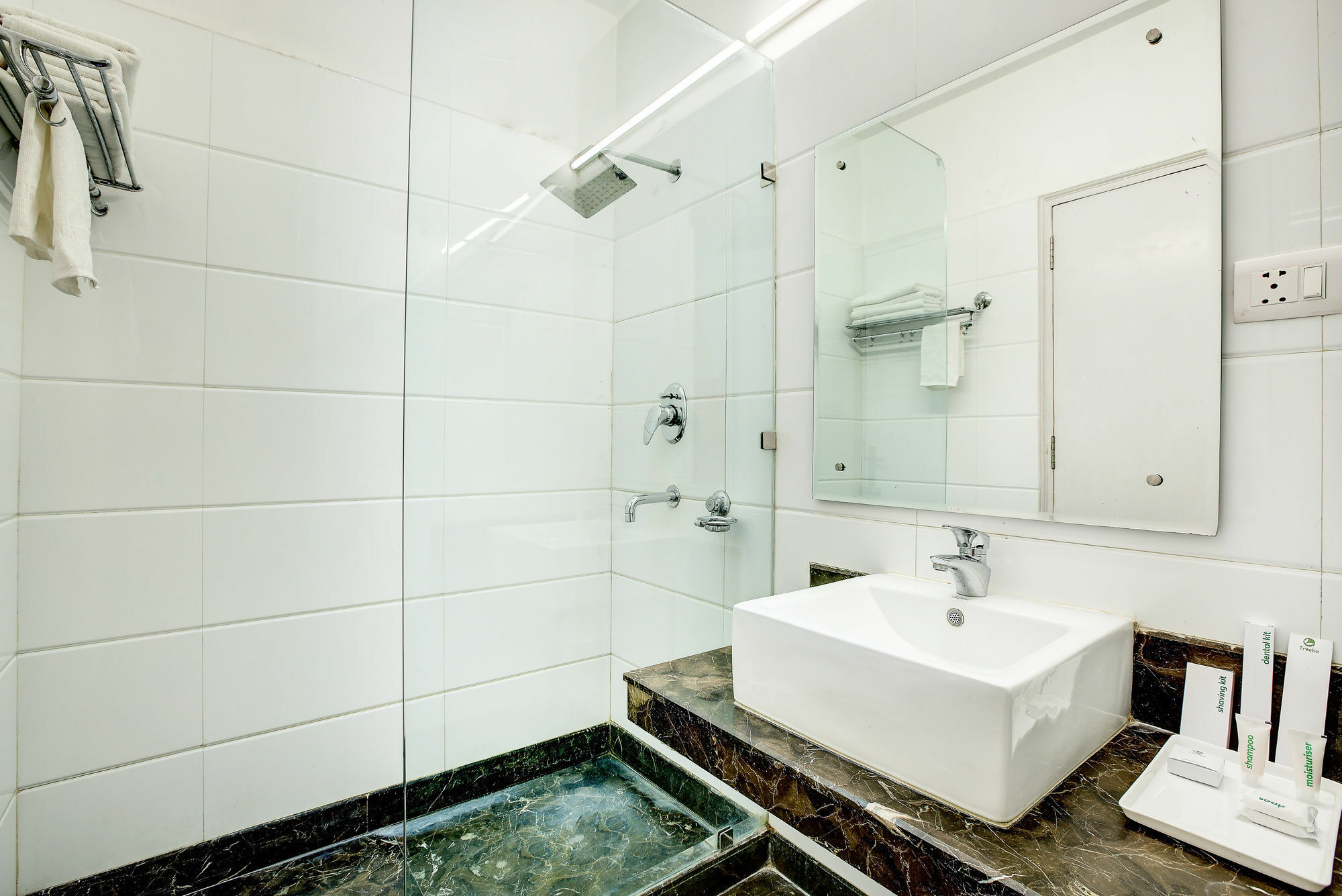 Treebo C T International Otel Delhi  Dış mekan fotoğraf